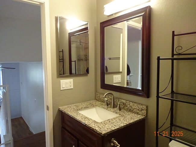 Building Photo - 19 Bahia Cir