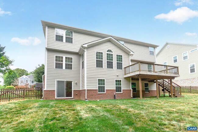 Building Photo - 2529 Montgomery Ridge Rd