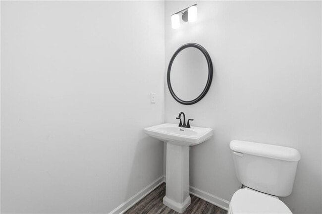 Building Photo - 3860 Pressley Ln