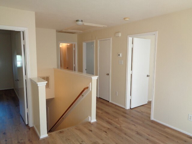 Building Photo - 1838 Strongs Ct