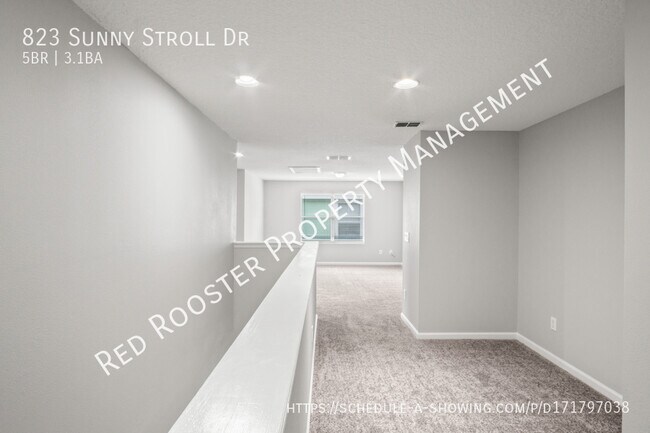 Building Photo - 823 Sunny Stroll Dr