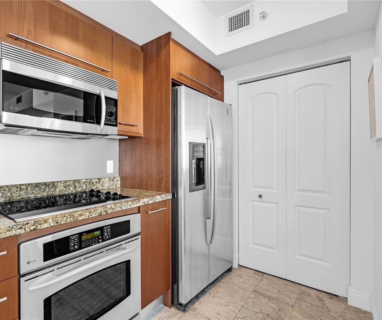 Building Photo - 110 Washington Ave