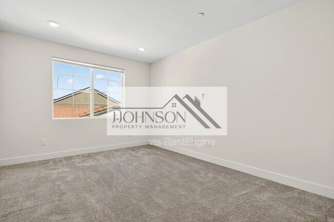 Building Photo - 6640 Silverleaf Ct