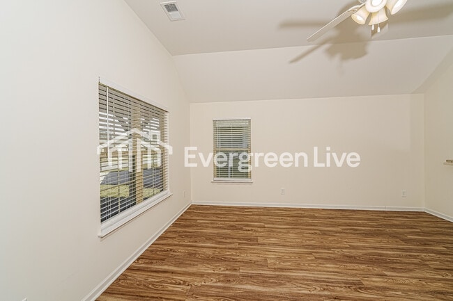 Building Photo - 6970 Brightwell Ln