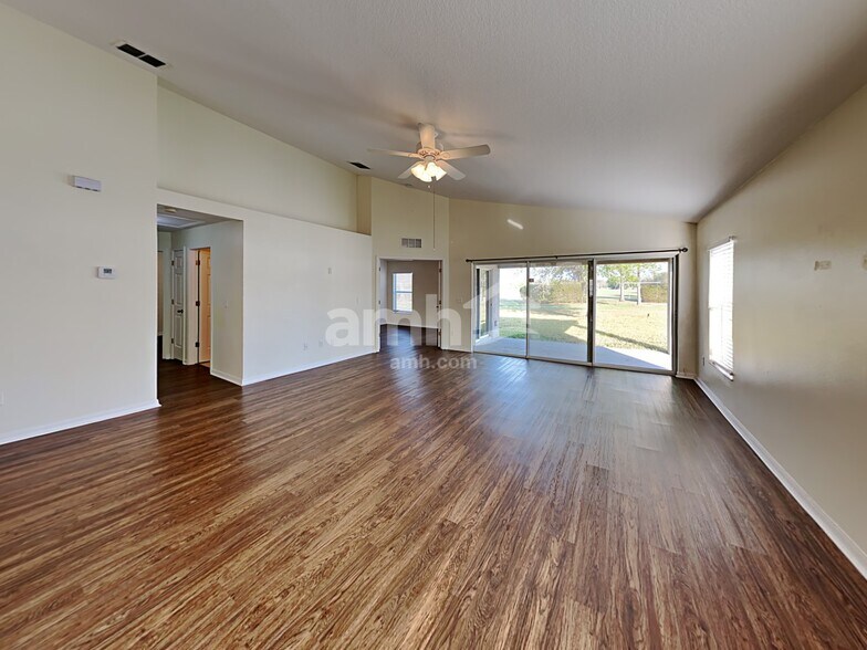 Building Photo - 3348 Clover Blossom Cir