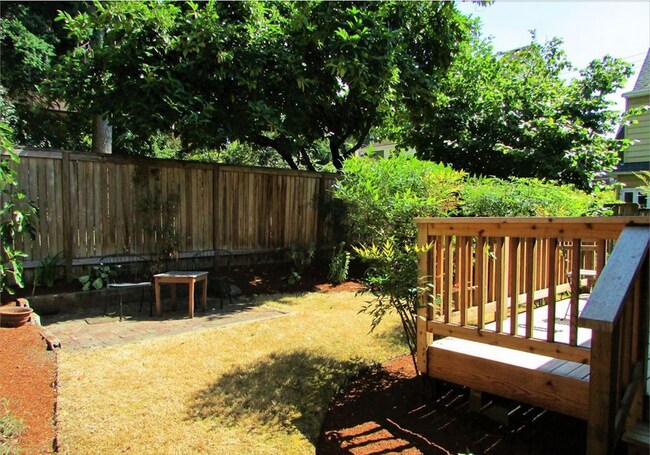 Building Photo - Updated One Bedroom in Beautifully Convert...
