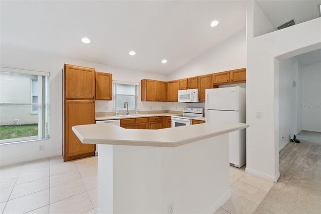 Building Photo - 1346 Solana Cir