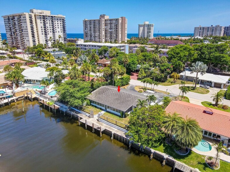 Building Photo - 2041 Coral Reef Dr