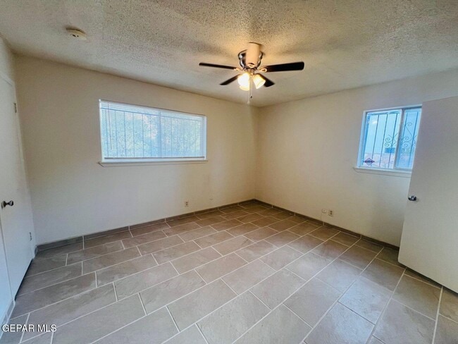 Building Photo - 9632 Montwood Dr