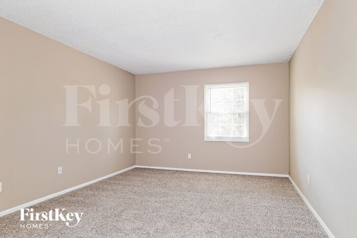 Building Photo - 6821 Chilham Dr