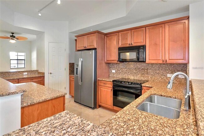 Building Photo - 7702 Lake Vista Ct