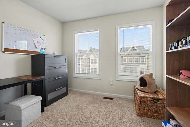Building Photo - 4102 Bolton Ct