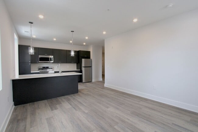 Interior Photo - The Allengrove