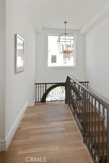 Building Photo - 310 32nd St