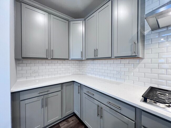 Building Photo - 360 Canyon Gap Wy