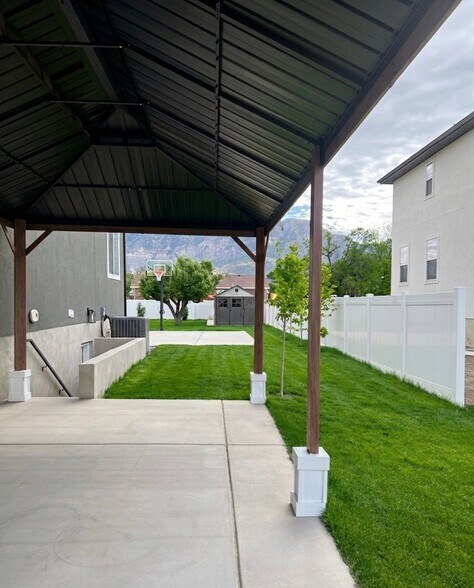 Building Photo - 514 N 450 W