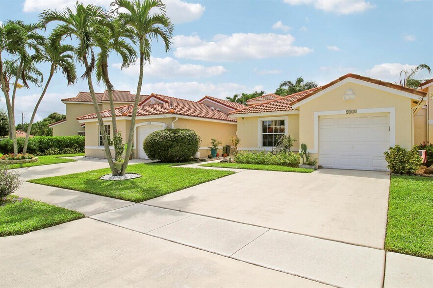 Building Photo - 7333 Burgess Dr