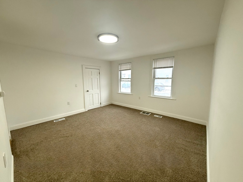 Building Photo - 25 13th St