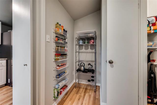 Building Photo - 114 Wood Crest Dr