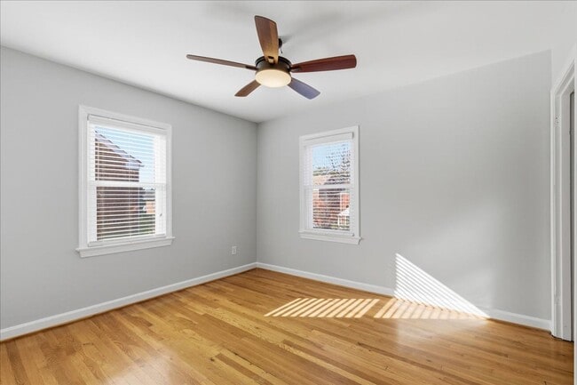 Building Photo - 403 S Veitch St