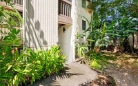 Building Photo - Unfurnished 3 bedroom 3 bath condo with oc...