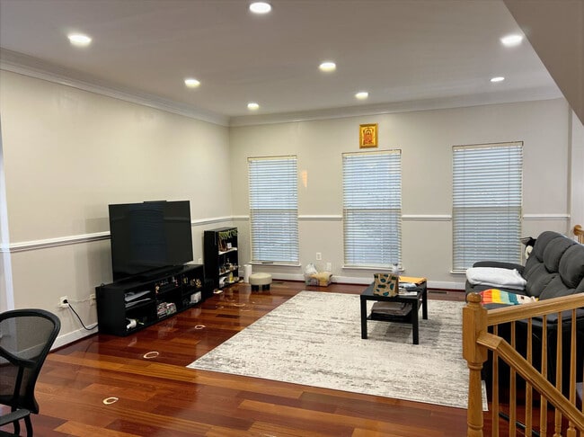 Building Photo - 2456 Rolling Plains Dr