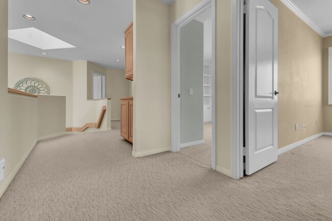 Building Photo - 12 Bergamo