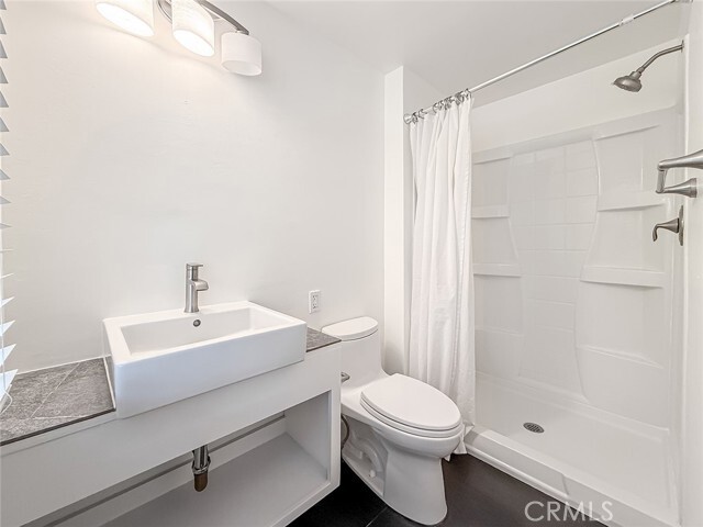 Building Photo - 2136 Denny St