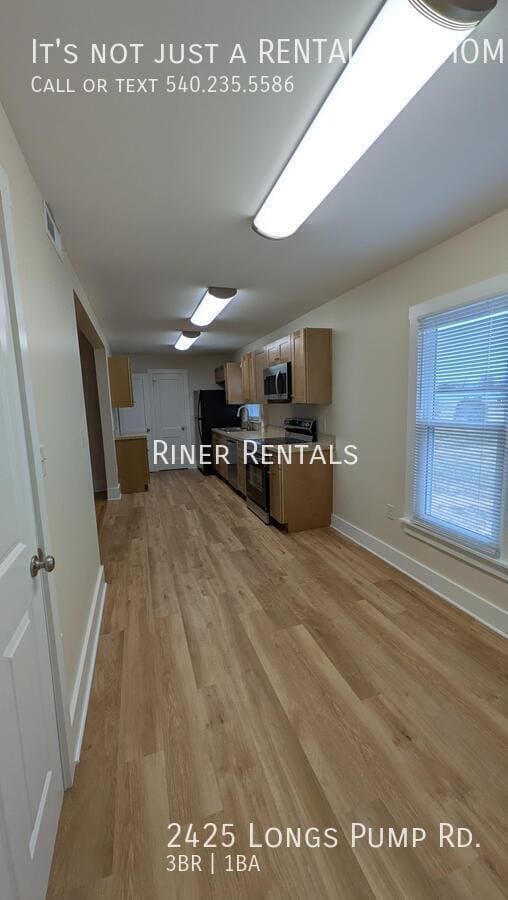 Building Photo - 2425 Longs Pump Rd