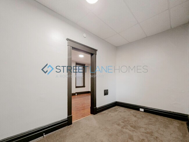 Building Photo - NOW OFFERING HALF OFF THE FIRST FULL MONTH...