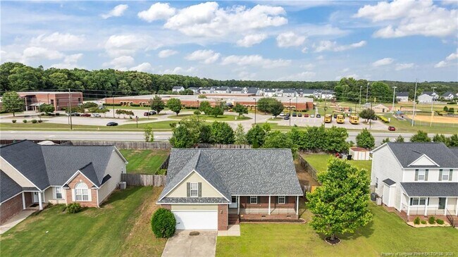 Building Photo - 1323 Shoshone Pl