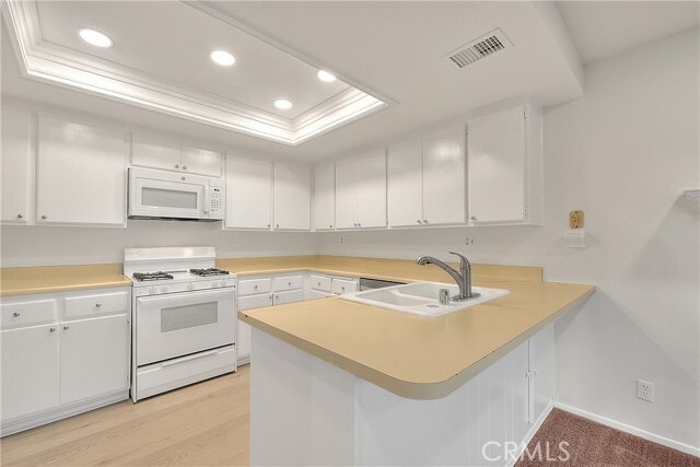 Building Photo - 26222 Fern Glen