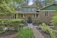 Building Photo - 120 Tall Pine Dr