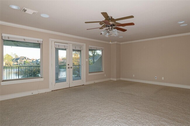 Building Photo - 25702 Golden Bell Dr