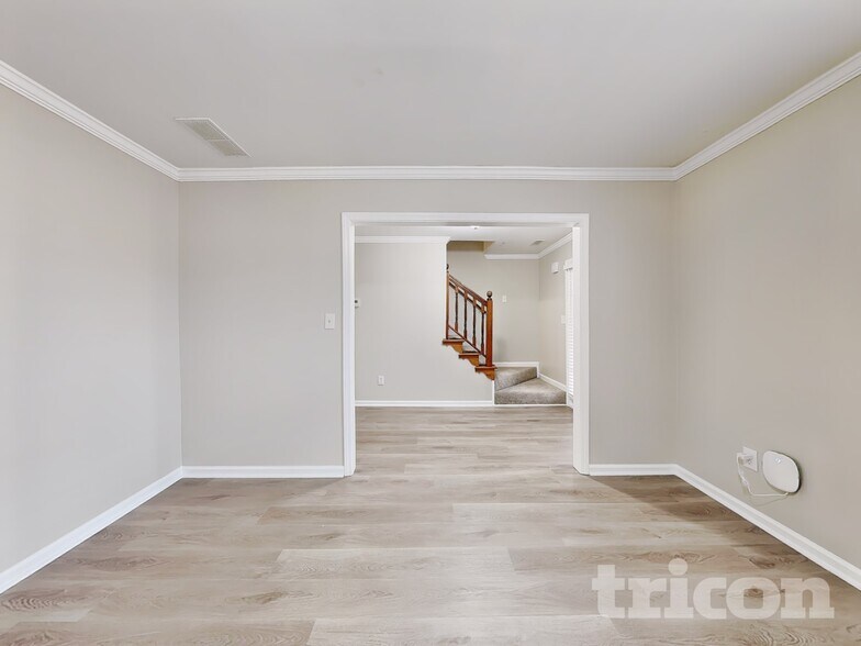 Building Photo - 1503 Elena Dr