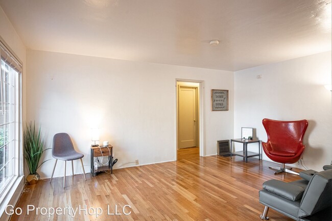 Building Photo - 3 br, 2 bath House - 147 S Mathilda Ave