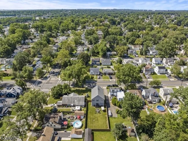 Building Photo - Modern Colonial Single-Family Home
