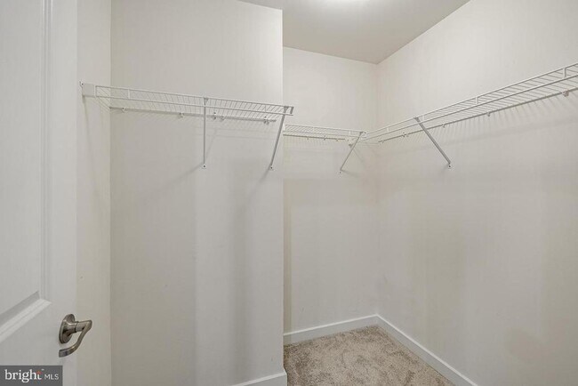 Building Photo - 1832 Boulder Dr