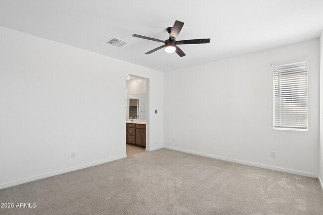 Building Photo - 25293 W Wayland Dr