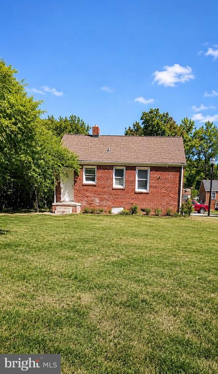 Building Photo - 4115 Leake Ave