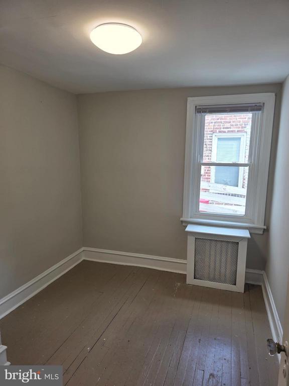 Building Photo - 107 N Narberth Ave