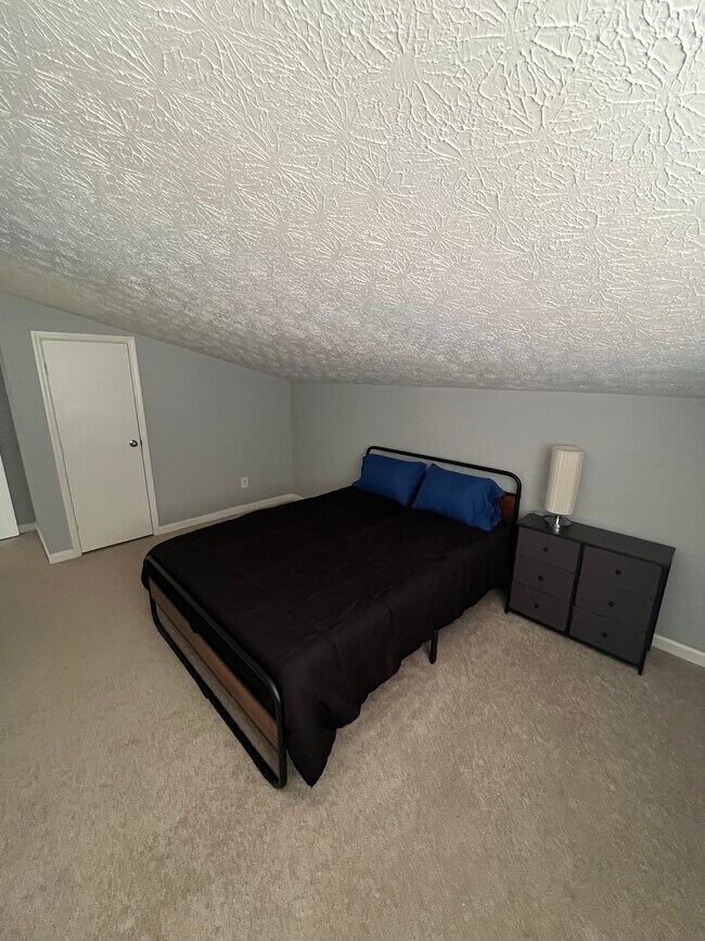 Building Photo - 3835 Baldur Ct