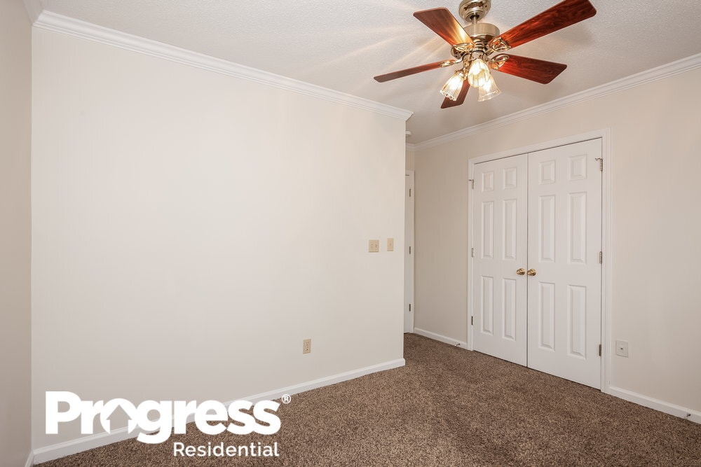Building Photo - 3407 Mayhurst Dr