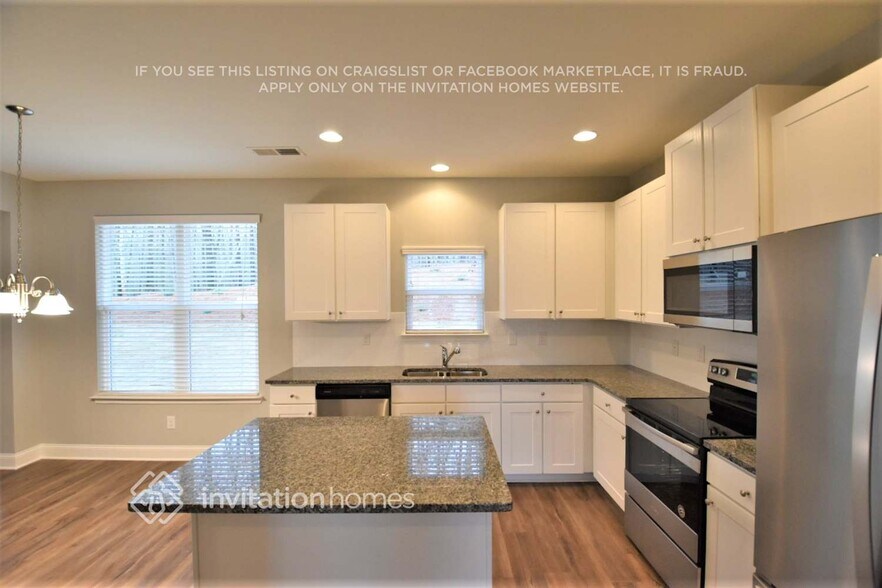 Building Photo - 1390 Ethans Way