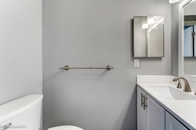 Building Photo - 43449 Arbor Way W