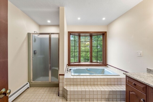 Building Photo - 10 Sumac Cir
