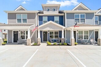 Building Photo - Nautilus Landing Luxury Townhouse