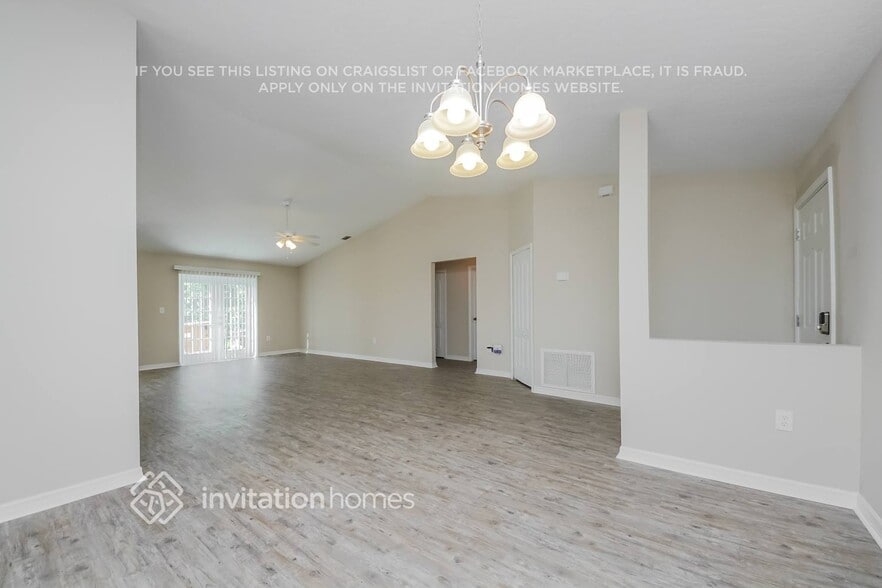 Building Photo - 1373 Old Millpond Rd