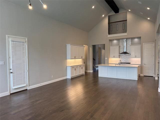 Building Photo - 15718 Tea Tree Rd