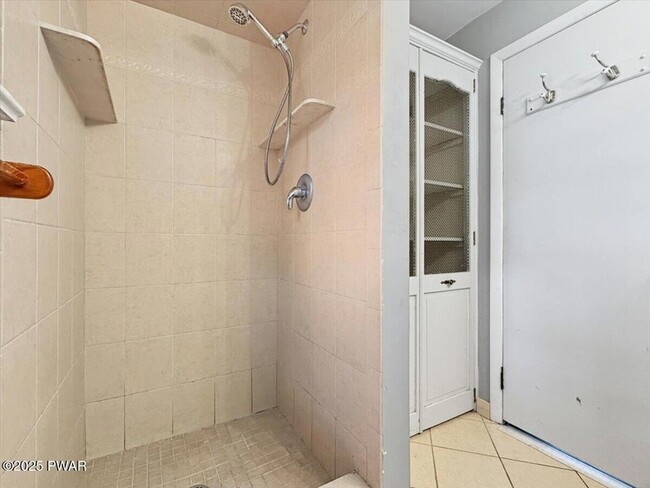 Building Photo - 50 Bear Rock Rd